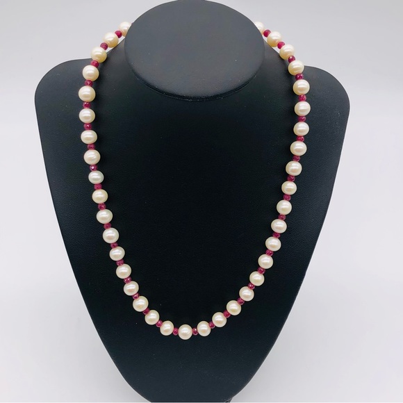 14k gold necklace genuine pearls and Rubies